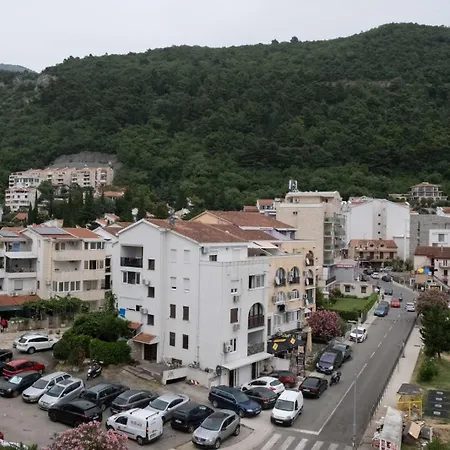 Koda 1 Apartment Budva